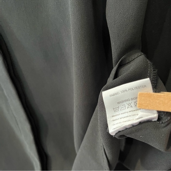 Urban Coco Black Sheer Blouse Size Small - Picture 5 of 6